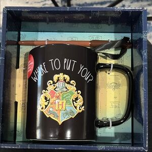 Rae Dunn Harry Potter Hogwarts Mug Color Changing Gryffindor